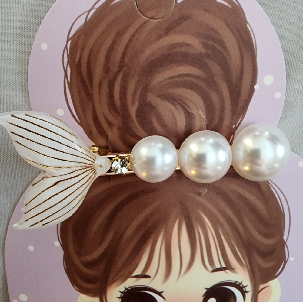 Pearl Mermaid Hair Barrette - Picture 2 of 3
